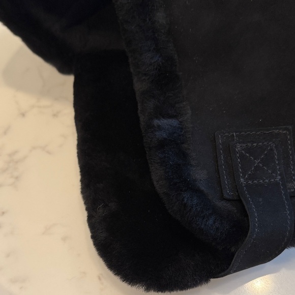 UGG Black Trapper Hat - Picture 4 of 10